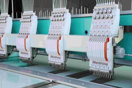 1200RPM คอมพิวเตอร์ Flat Embroidery Machine 12 หัวสําหรับผ้าและเสื้อผ้า